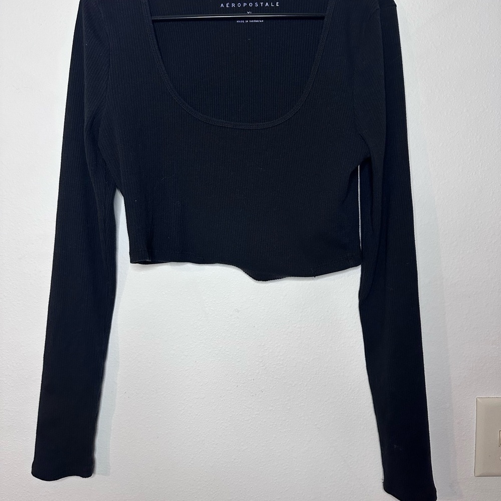 Aeropostale Women's Black Crop Top